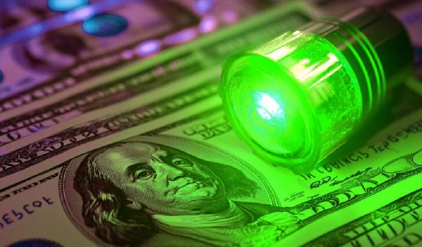 Fed Rate Cut Now Would Be ‘Playing With Fire’ Amid Risk of Credibility Loss, Says Former Treasury Secretary Larry Summers