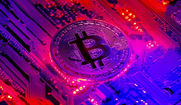 Top French Soccer Club PSG Announces Bitcoin Accumulation One Day Before Champions League Final