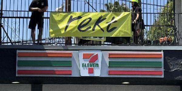 From Free NFT Mint to Drinks at 7-Eleven: Rekt Is Reaching the Masses