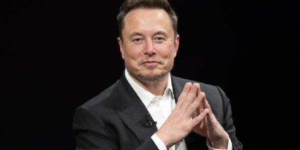 Netflix’s ‘Squid Game’ Creator Compares Rich Villains to Elon Musk