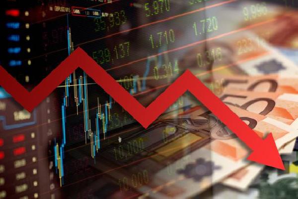 Bitcoin Slides Below $24.5K as European Banking Woes Spook Investors