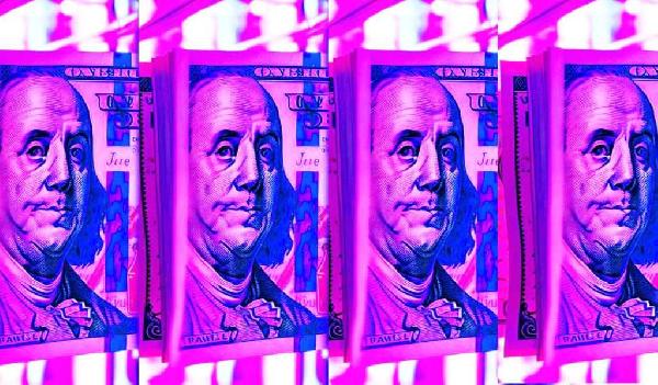 $7,800,000,000 Asset Manager Piles Into Three Assets, Outlines Several ‘Massive’ Industry Disruptors
